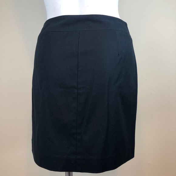 Banana Republic Navy Skirt - Picture 2 of 7